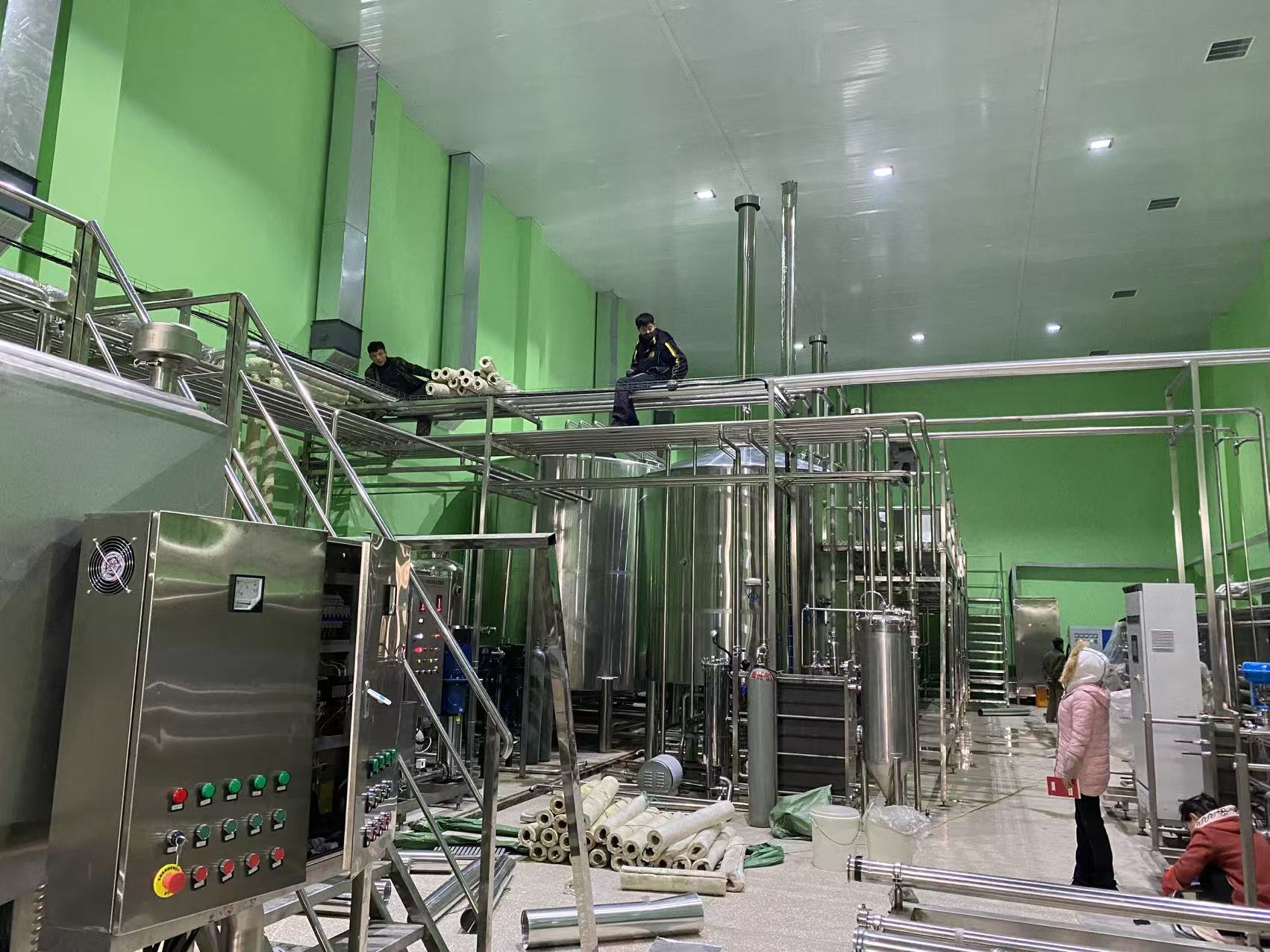 天桥精酿啤酒设备厂—精酿啤酒设备制造:传承工艺与创新科技的交融